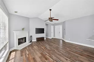 3962 Edgebrook Dr, Flowery Branch, GA 30542 - Photo 8