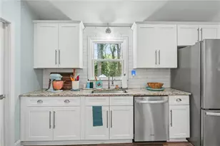 2095 Dobbins Dr NW, Kennesaw, GA 30144 - Photo 14