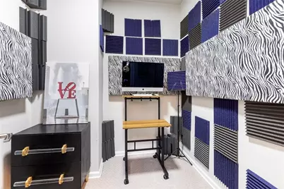 1002 Towneship Way, Roswell, GA 30075 - Photo 42