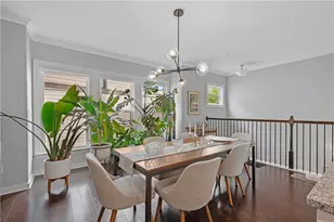 2020 Holtz Ln, Atlanta, GA 30318 - Photo 10