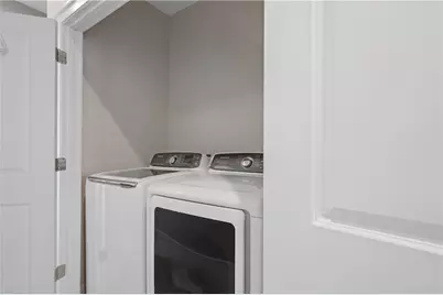 2020 Holtz Lane, Atlanta, GA 30318 - Photo 28