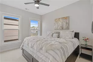 2020 Holtz Ln, Atlanta, GA 30318 - Photo 20