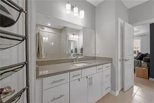 2020 Holtz Ln, Atlanta, GA 30318 - Photo 18