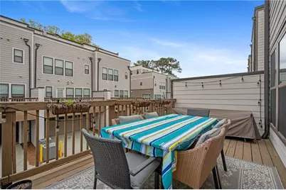 2020 Holtz Lane, Atlanta, GA 30318 - Photo 12