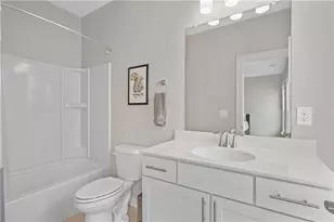 2020 Holtz Ln, Atlanta, GA 30318 - Photo 22