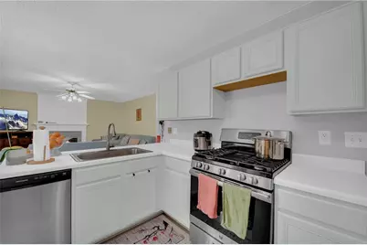 570 White Stag Court, Suwanee, GA 30024 - Photo 18