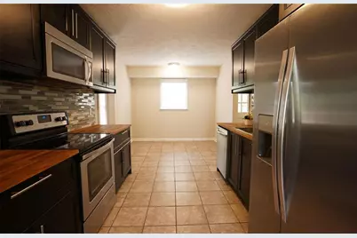 2201 Meadow Wood Court, Marietta, GA 30062 - Photo 4