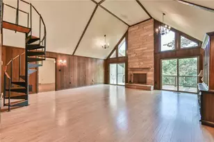 935 Powderbag Creek Rd, Hartwell, GA 30643 - Photo 4