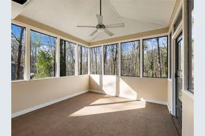 2055 Castle Royale Drive, Lawrenceville, GA 30043 - Photo 34