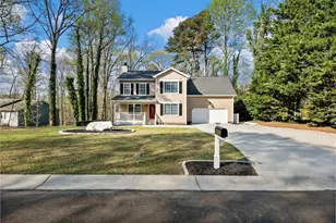 2055 Castle Royale Dr, Lawrenceville, GA 30043 - Photo 26