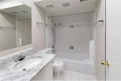 3071 Colonial Way #E, Atlanta, GA 30341 - Photo 14