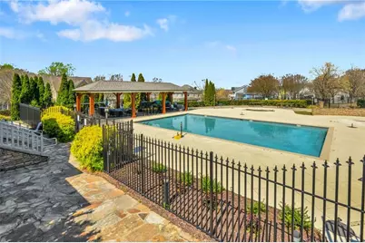 1660 Gilstrap Lane NW, Atlanta, GA 30318 - Photo 58