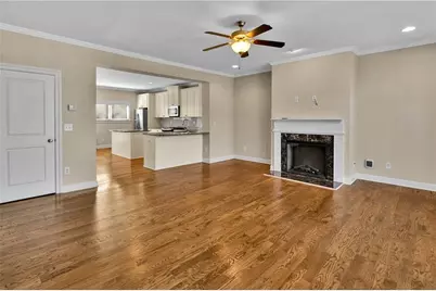 1660 Gilstrap Lane NW, Atlanta, GA 30318 - Photo 4