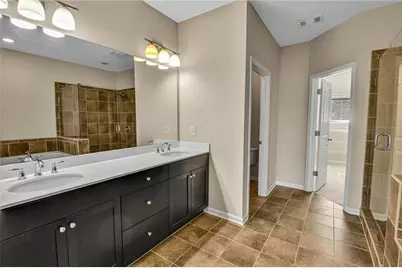 1660 Gilstrap Lane NW, Atlanta, GA 30318 - Photo 34