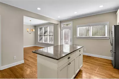 1660 Gilstrap Lane NW, Atlanta, GA 30318 - Photo 12