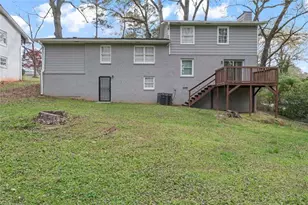 3917 Wedgefield Cir, Decatur, GA 30035 - Photo 2