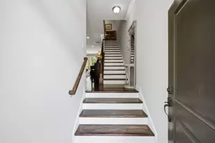 7970 Willoughby Ct, Alpharetta, GA 30005 - Photo 4