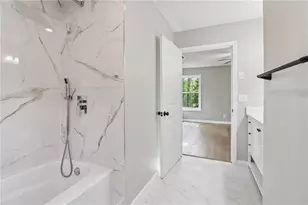 5117 Leland Dr, Stone Mountain, GA 30083 - Photo 14