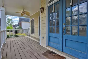 1070 McKendree Park Ln, Lawrenceville, GA 30043 - Photo 4