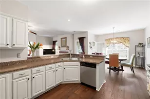 563 Sawnee Corners Dr, Cumming, GA 30040 - Photo 14