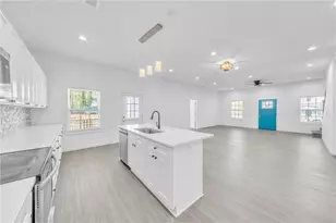 1136 Oak Knoll Terrace SE, Atlanta, GA 30315 - Photo 12