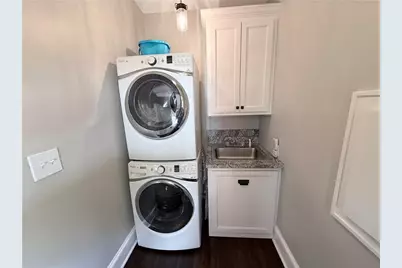 906 N Main Street NW, Conyers, GA 30012 - Photo 26