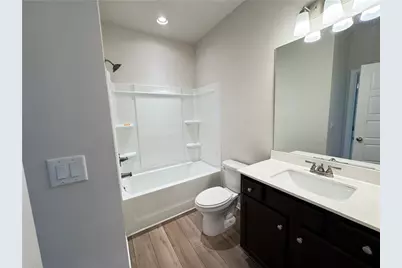 1572 Dover Creek Lane, Lawrenceville, GA 30045 - Photo 16