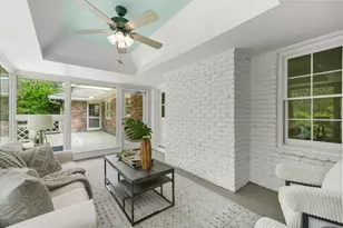 1458 Country Squire Dr, Decatur, GA 30033 - Photo 8