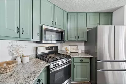 4013 E Point Court, McDonough, GA 30253 - Photo 16