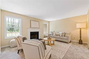 4447 Pineridge Cir, Dunwoody, GA 30338 - Photo 4