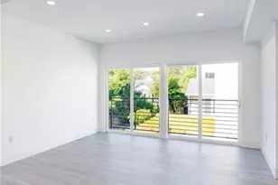 1180 Holly St NW, Atlanta, GA 30318 - Photo 12