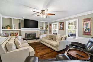 2563 Bridgewood Ln, Snellville, GA 30078 - Photo 6