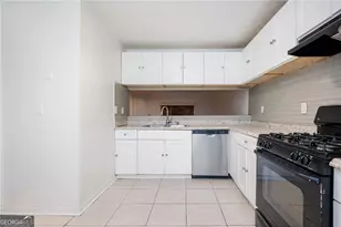 725 Oak Dr, Atlanta, GA 30354 - Photo 10