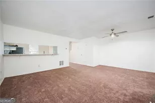 725 Oak Dr, Atlanta, GA 30354 - Photo 4