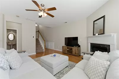 241 Cavendar Way, Marietta, GA 30066 - Photo 8