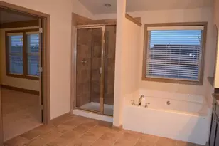 665 Township Cir, Alpharetta, GA 30004 - Photo 10