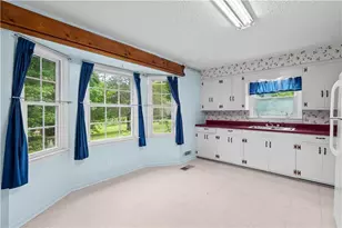 768 Burwell Rd, Carrollton, GA 30117 - Photo 8