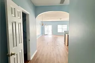 3871 Pleasant Oaks Dr, Lawrenceville, GA 30044 - Photo 10