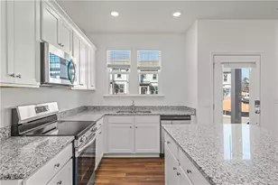 155 Star Ct, Pendergrass, GA 30567 - Photo 6