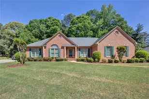 1760 SE Heatherstone Hollow SE, Conyers, GA 30013 - Photo 1