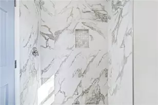 2360 S Hairston Rd, Decatur, GA 30035 - Photo 14