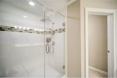 3275 Lenox Road NE, Atlanta, GA 30324 - Photo 20