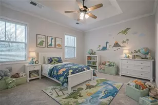 1949 Sterling Oaks Cir NE, Atlanta, GA 30319 - Photo 20