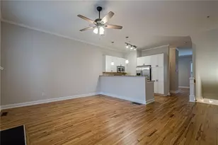 1949 Sterling Oaks Cir NE, Atlanta, GA 30319 - Photo 10