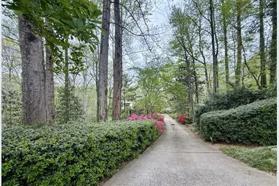 1165 Regency Road NW, Atlanta, GA 30327 - Photo 2