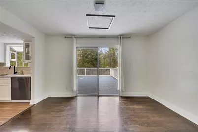 635 Anderson Walk, Marietta, GA 30062 - Photo 10