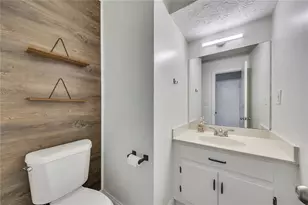 635 Anderson Walk, Marietta, GA 30062 - Photo 16