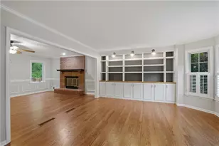 2418 Stockton Dr, Marietta, GA 30066 - Photo 6