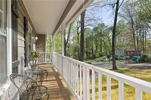 193 Shady Ln Cir, Canton, GA 30115 - Photo 4