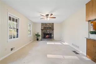 193 Shady Ln Cir, Canton, GA 30115 - Photo 12